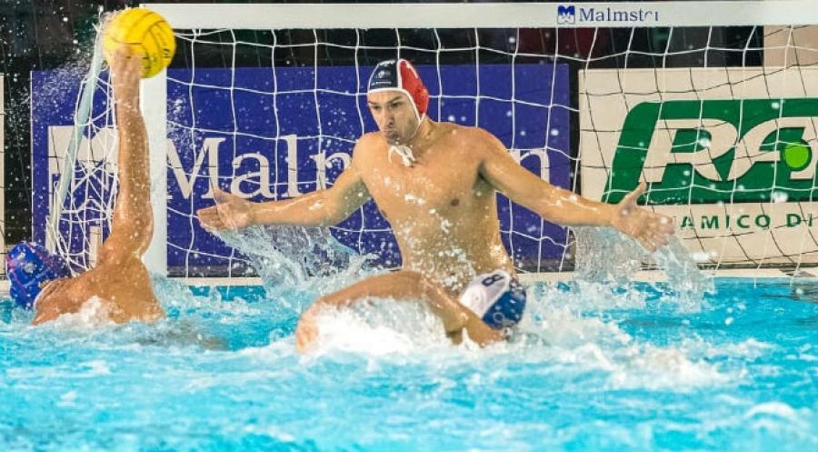 images/foto_pallanuoto/large/marco_del_lungo_champions_brescia_recco.jpg